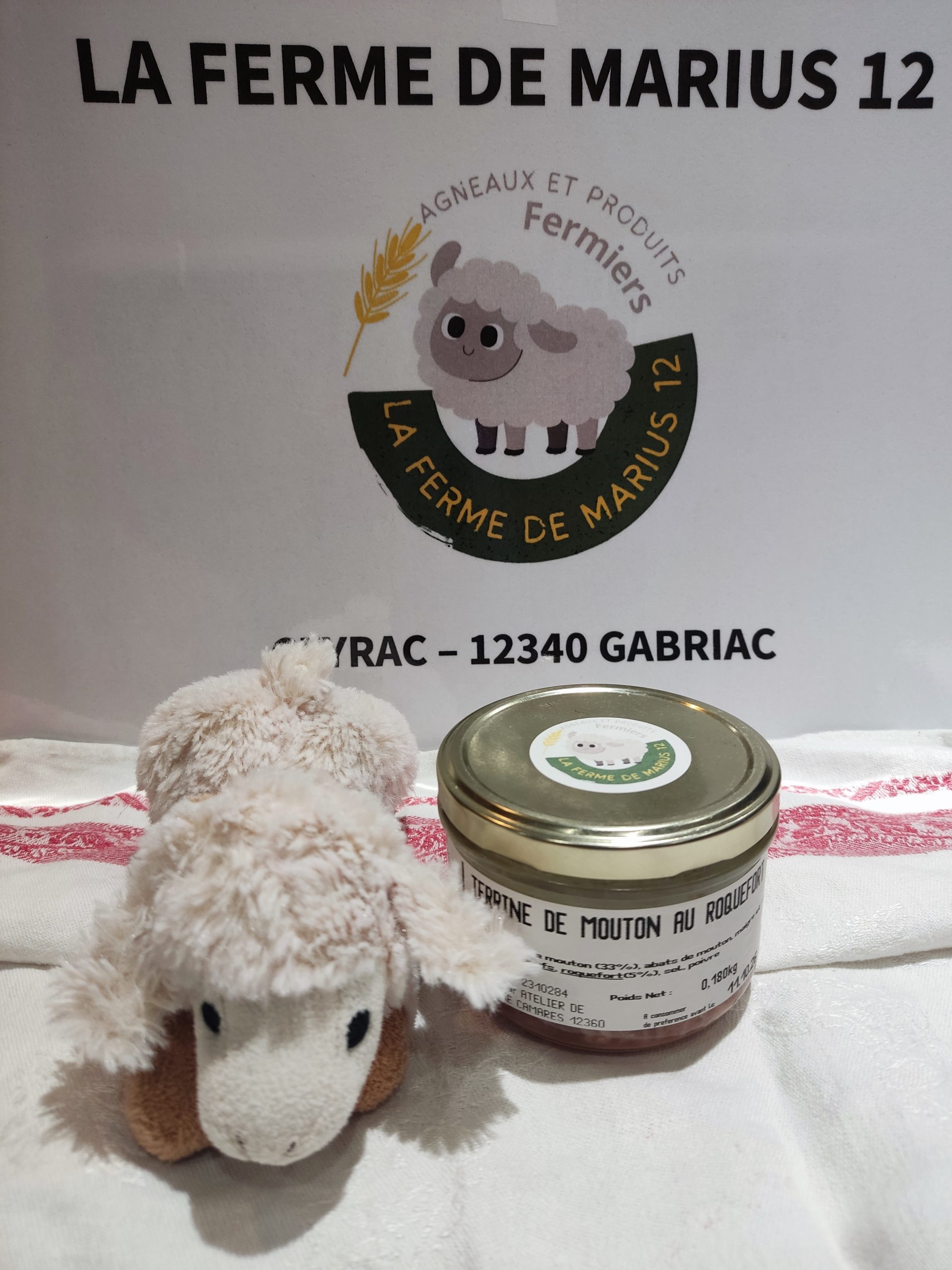 Terrine de mouton au Roquefort. Vente directe à la ferme en Aveyron